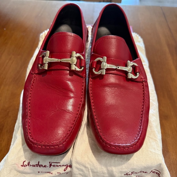 Ferragamo - Men Driver with Gancini ornament Red Size 11.5 - Picture 2 of 8